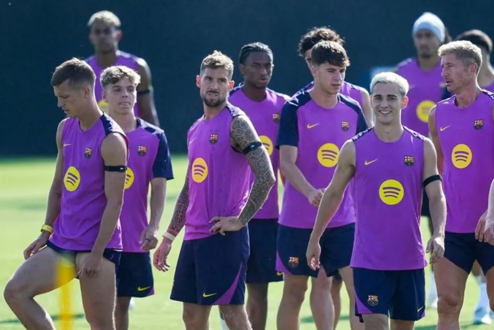 CLB bị gián đoạn kế hoạch luyện tập và đối mặt với việc hao hụt tài chính