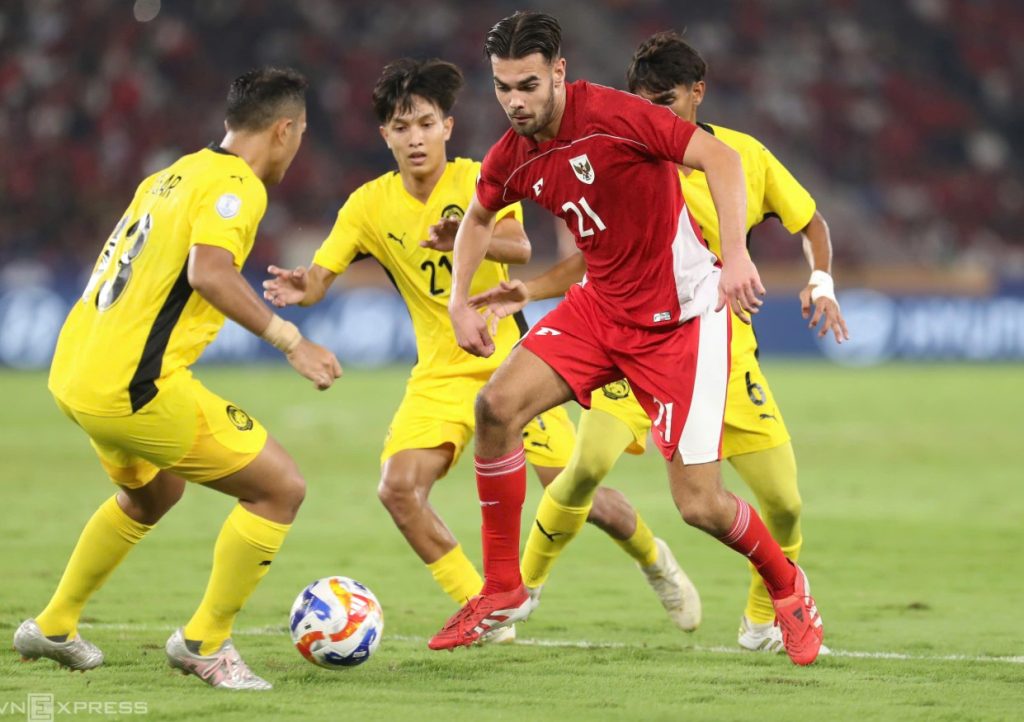 U23 Indonesia cầm hòa U23 Malaysia và giành quyền đi tiếp