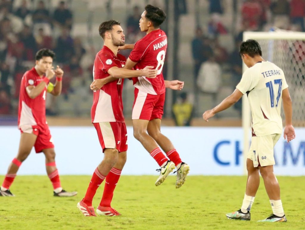 U-23 Indonesia giành chiến thắng trước U-23 Thái Lan trong loạt sút luân lưu