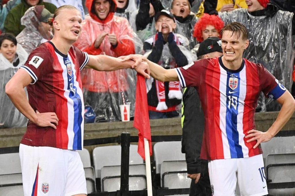 Na Uy bất ngờ lên ngôi trong bảng I của vòng loại